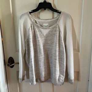 American Eagle Outfitters Ladies Large Sweatshirt